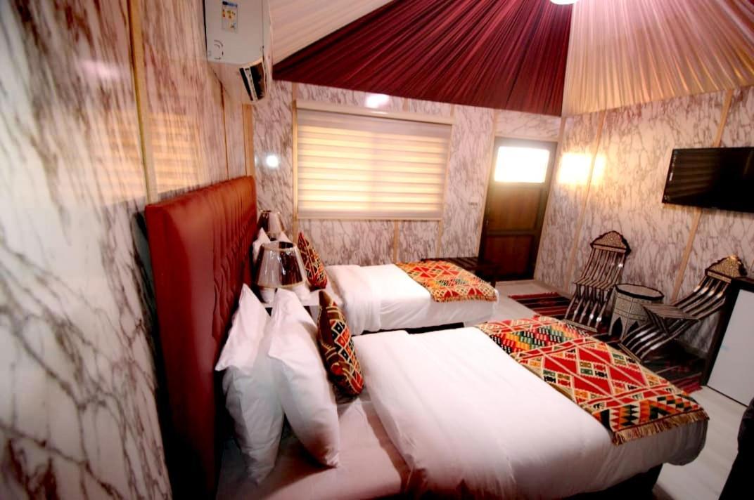 Rum Oasis Luxury Camp ワディ ・ラム エクステリア 写真